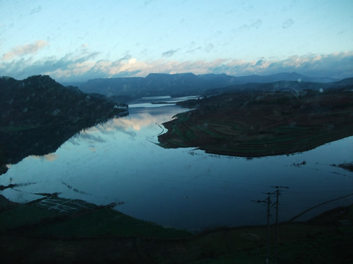 静谧的河流   民三庭  任海权.jpg